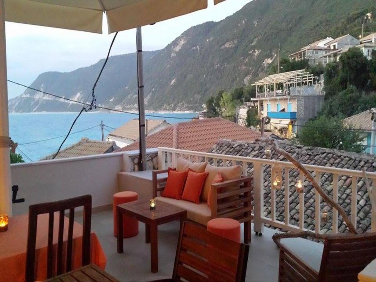 Ionis Hotel Áyios Nikítas Exterior foto